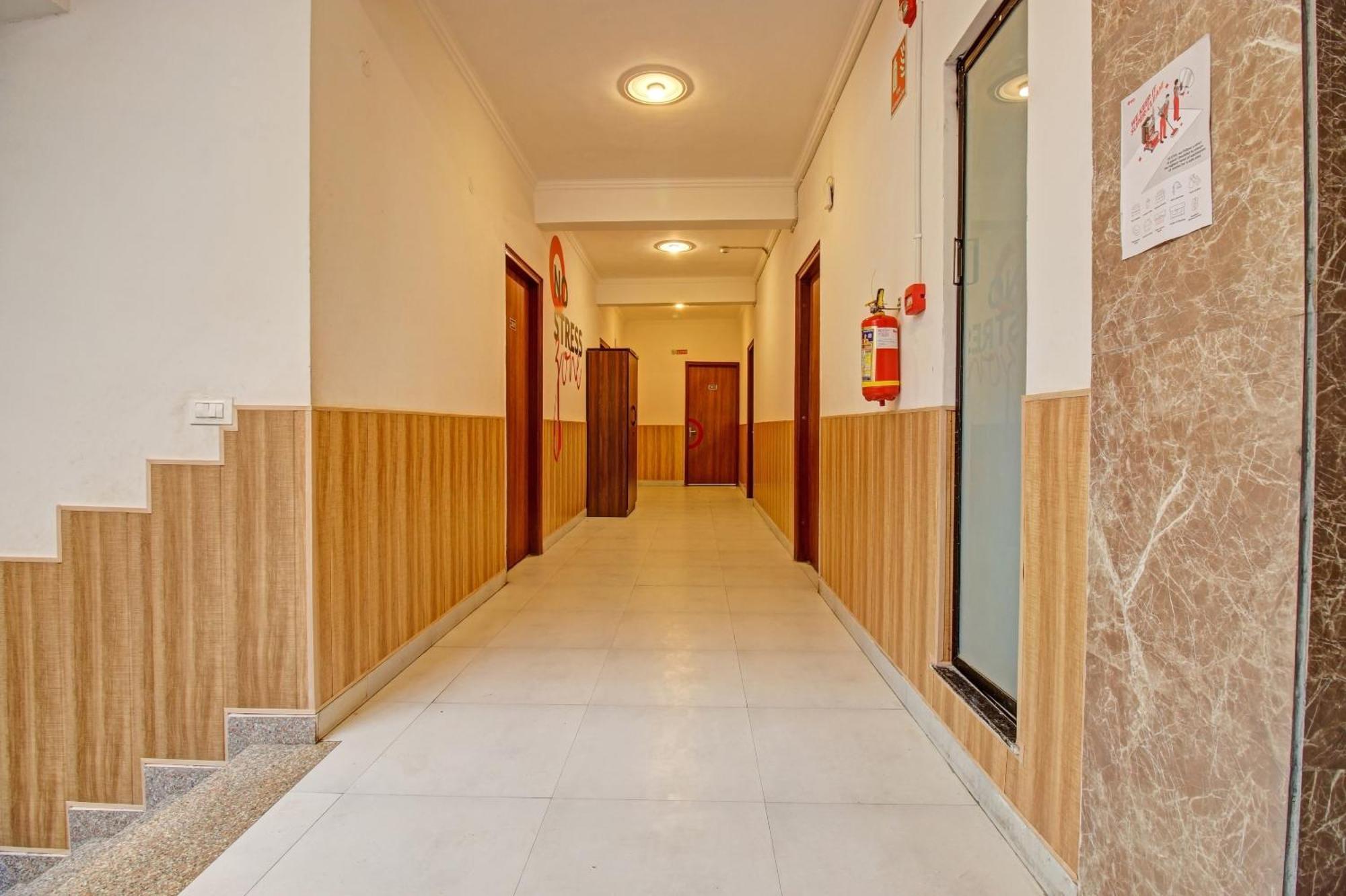 Super Townhouse Kachnar House Vikas Nagar Hotel Hasanganj Luaran gambar