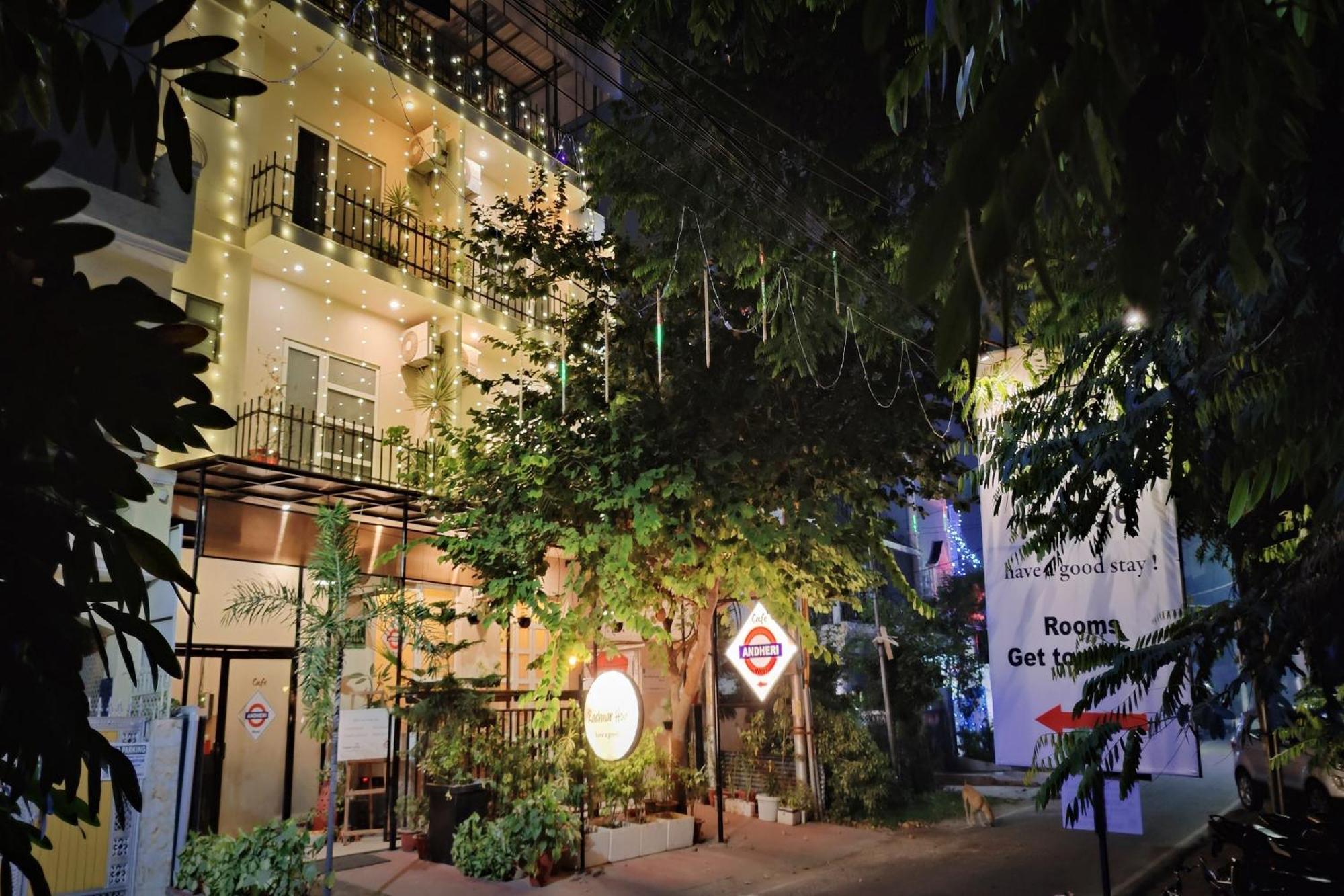 Super Townhouse Kachnar House Vikas Nagar Hotel Hasanganj Luaran gambar