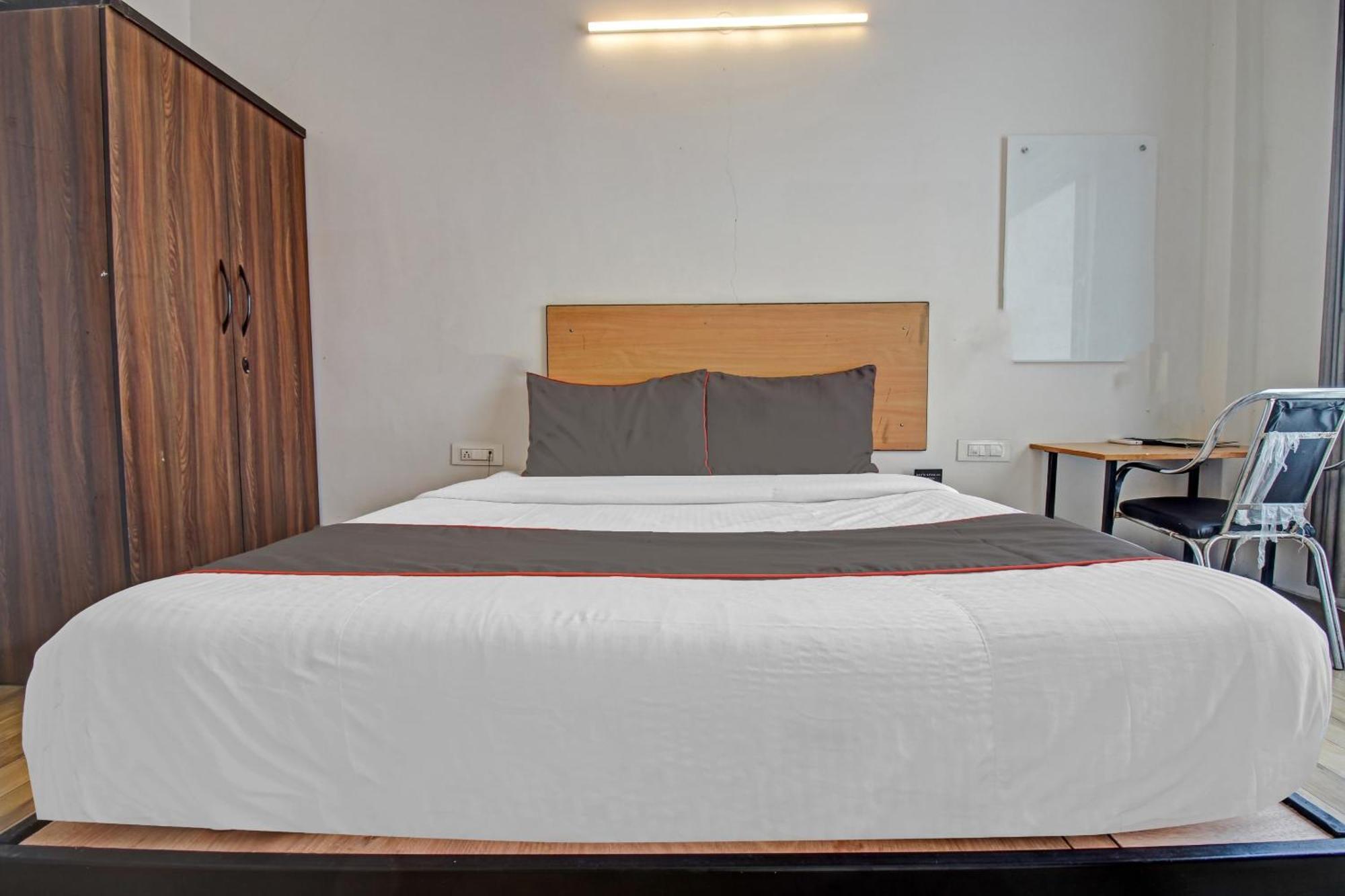 Super Townhouse Kachnar House Vikas Nagar Hotel Hasanganj Luaran gambar